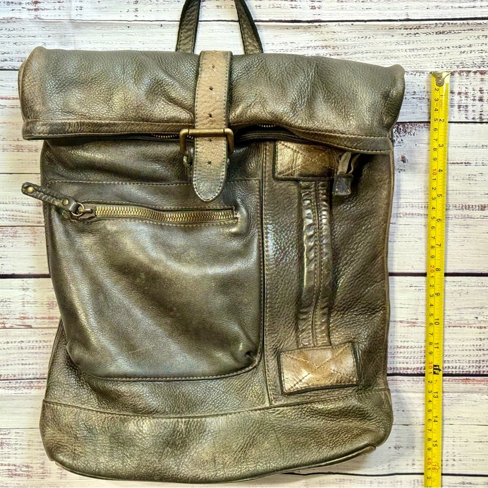 Italian Leather Backpack in Dark Brown (unisex) - Picture 12 of 12